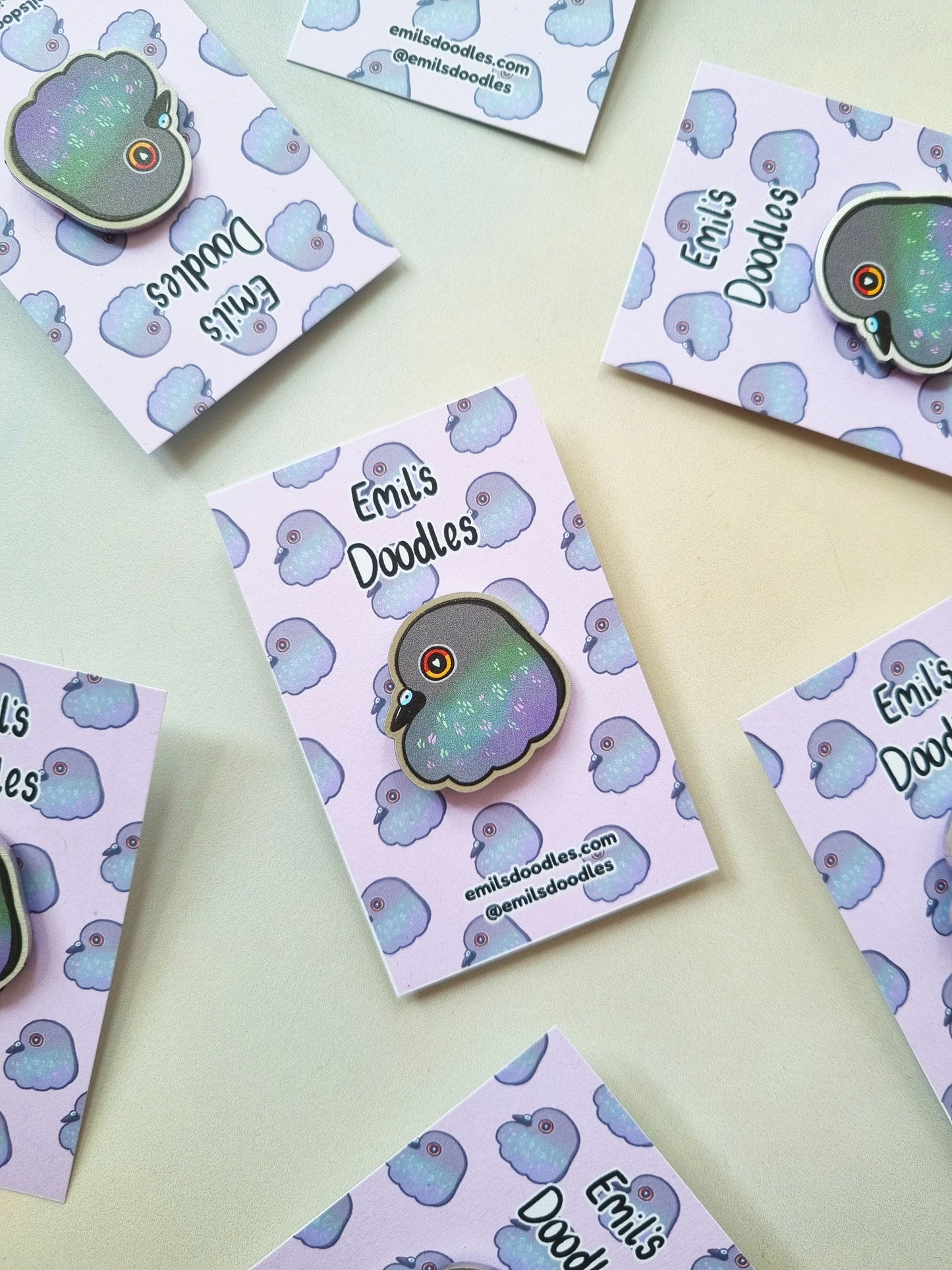 Pigeon Metal Pin