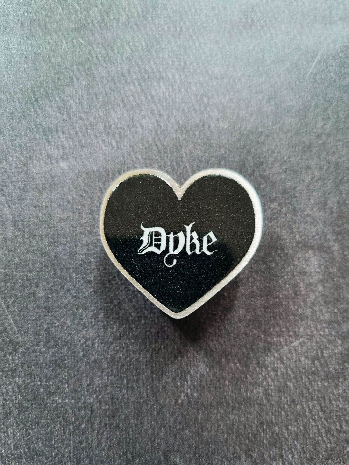 Dyke Metal Pin